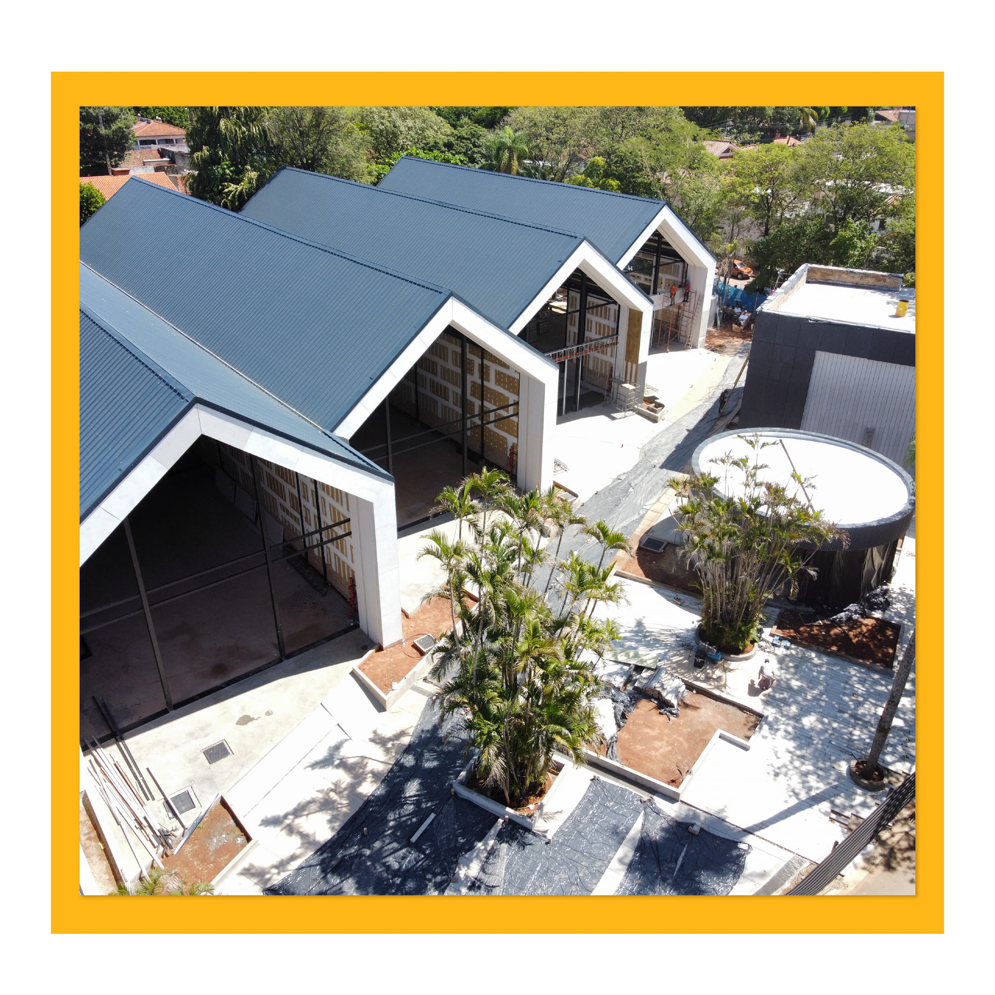 Locales Comerciales y Gastronómicos Corvalán